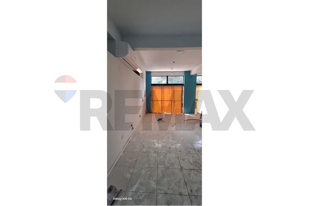 Local Comercial - Alquiler - Villa Elisa, Paraguay — foto 3