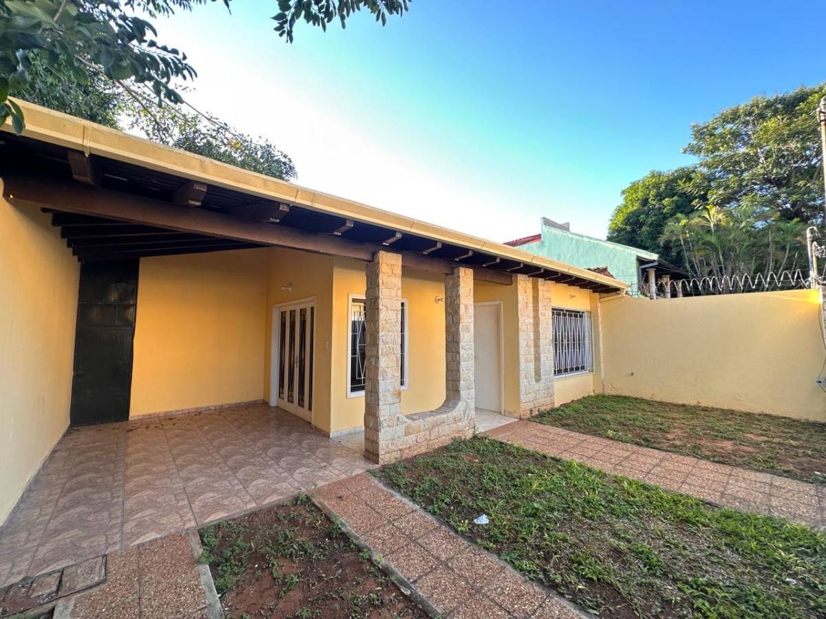 VENDO HERMOSA VIVIENDA EN  BARRIO TACUMBÚ ASUNCIÓN — foto 3