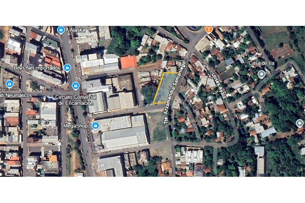 VENDO AMPLIO TERRENO EN ENCARNACION EN ESQUINA — foto 2