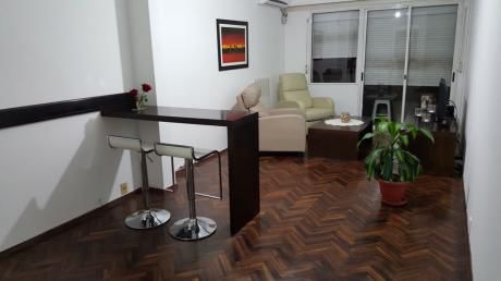 Apartamento En Alquiler A Metros De Av. Italia