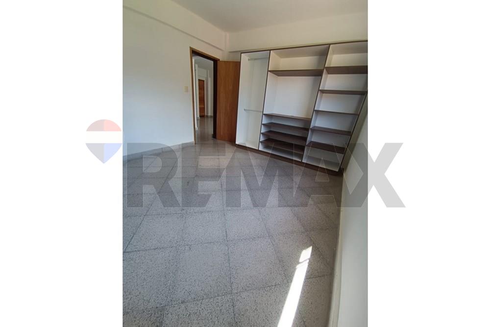Departamento - Alquiler - Fernando De La Mora, Paraguay — foto 3