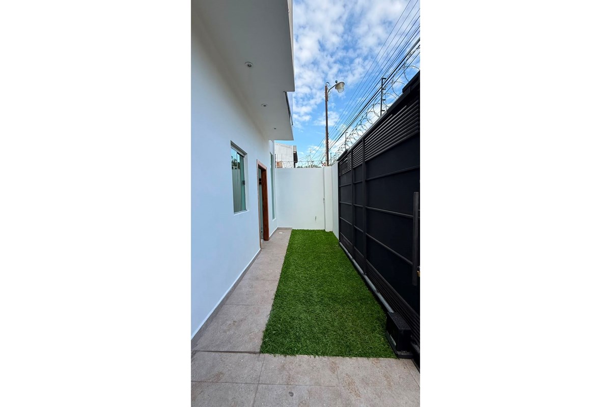 Alquiler de duplex a estrenar en San Lorenzo — foto 2
