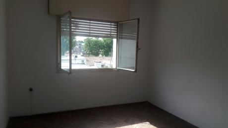 Oportunidad En La Blanqueada, 2 Dormitorios, Bajos Gc!!!