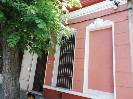 Casa "tipo Apartamento" A Pasitos De Canal 12