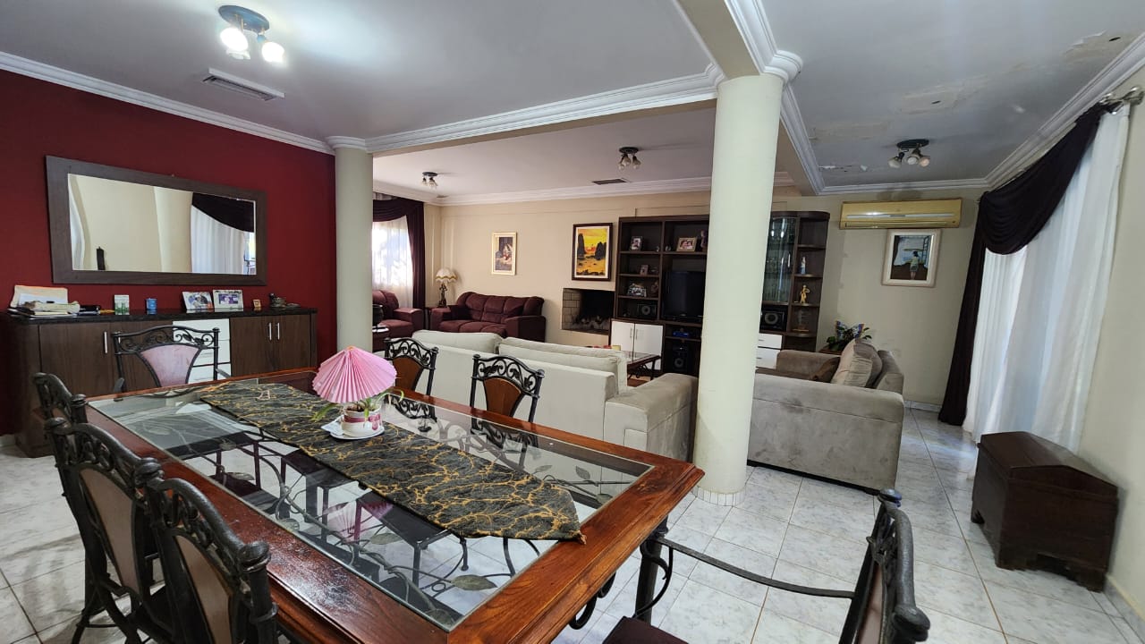EN VENTA HERMOSA RESIDENCIA EN EL PARANA COUNTRY CLUB — foto 3
