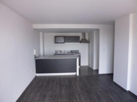 Imperdible!! A Mts De Parque Villa Biarritz Y 300 De Rambla