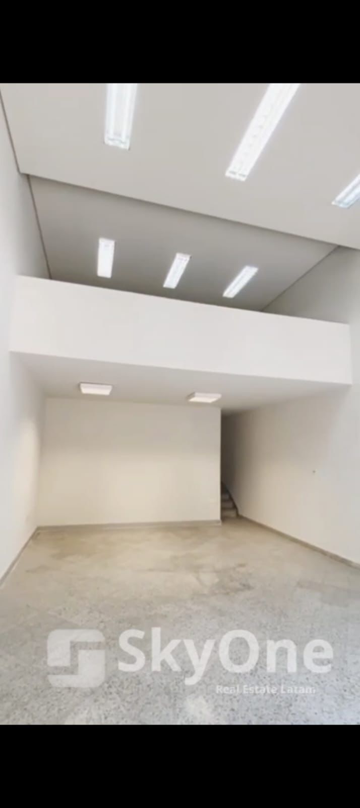 ALQUILO SALON COMERCIAL EN PLENO CENTRO — foto 3