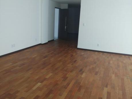 En Alquiler Bonitos Departamentos En Calacoto - Zona Pinos Norte