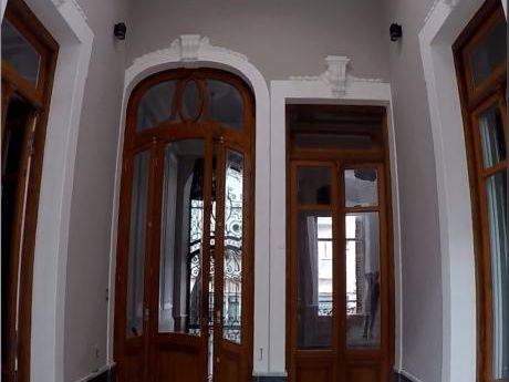 Excelente Casona Con Muy Buena Renta