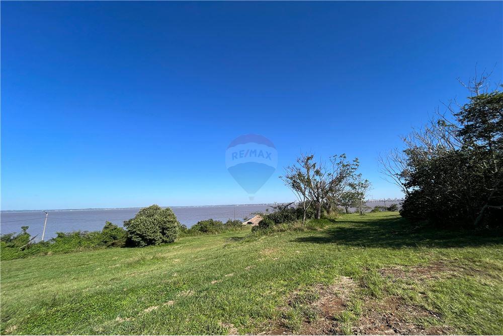 VENDO TERRENO FRENTE A LA COSTANERA DE ENCARNACION — foto 3