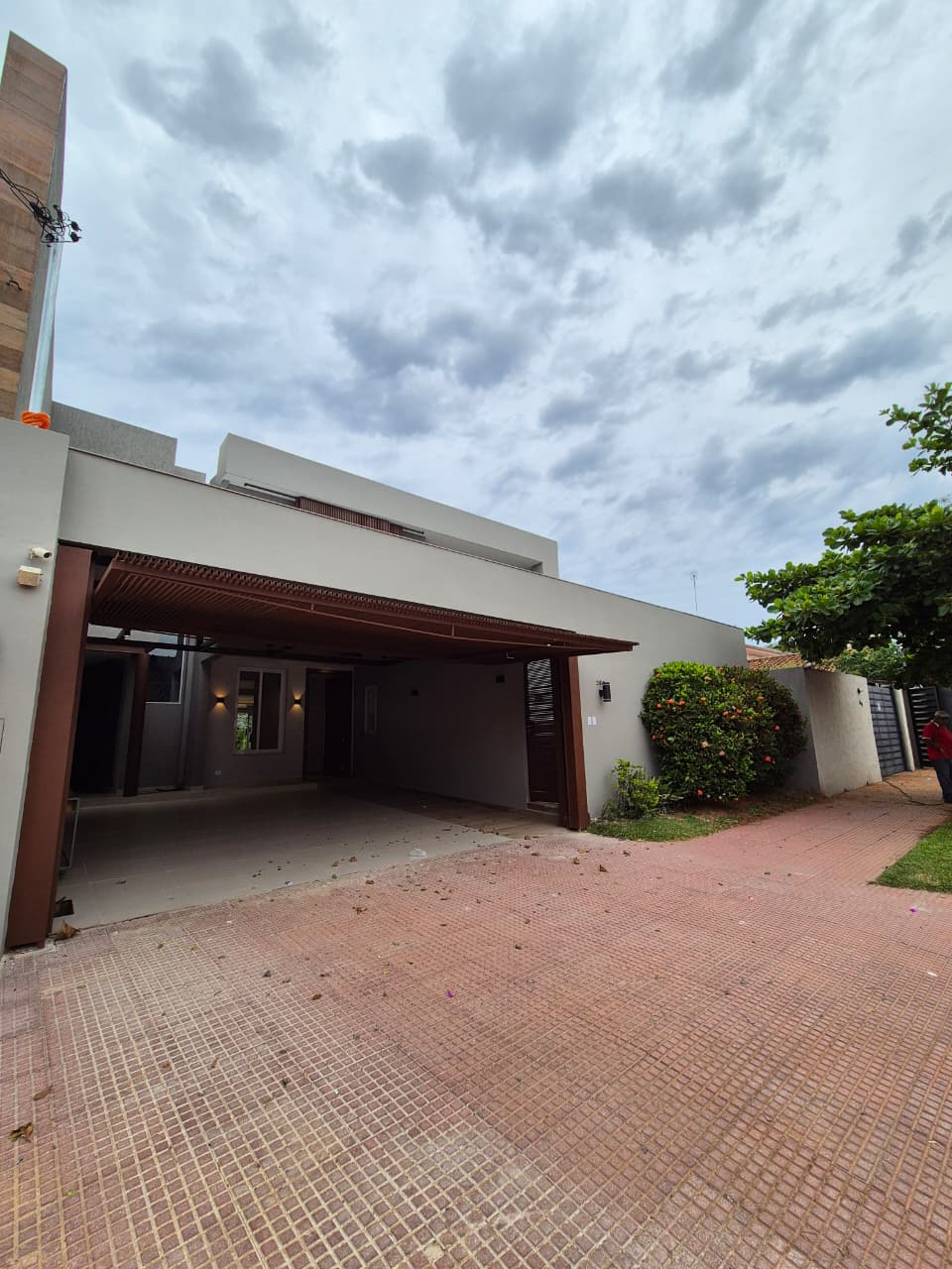 ALQUILAMOS HERMOSA CASA DE ALTO NIVEL CON PISCINA EN MANORA — foto 3