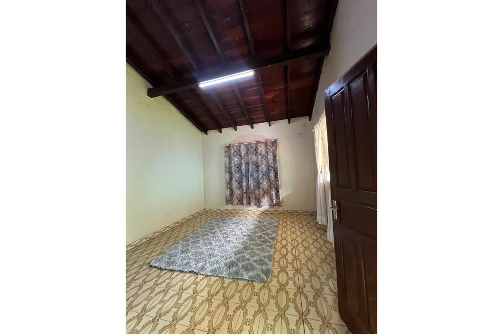 VIVIENDA CON SALÓN COMERCIAL EN HERNANDARIAS — foto 3