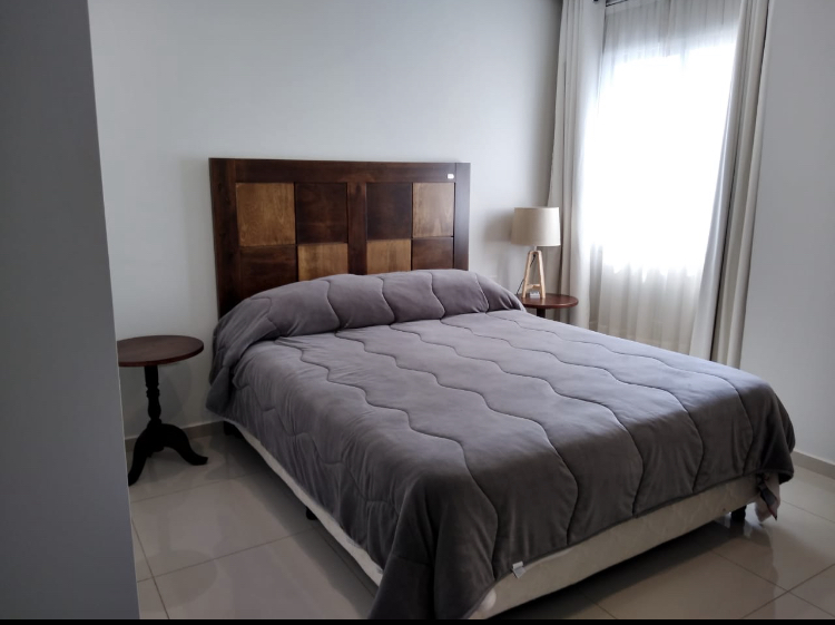 Hermoso departamento amoblado zona villa morra — foto 3