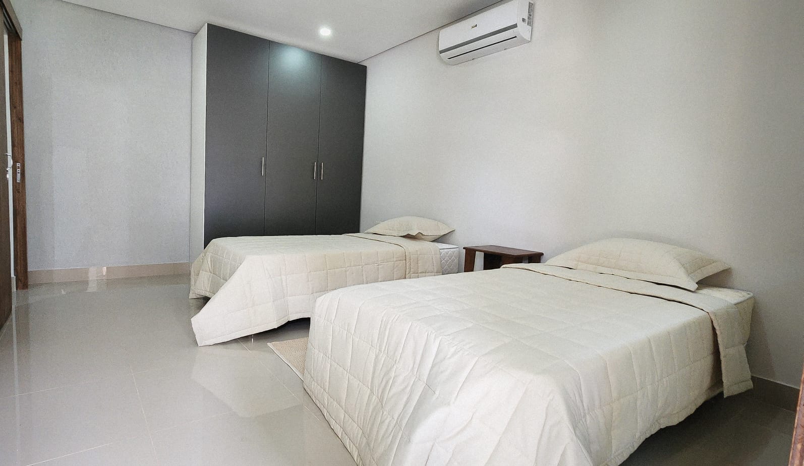 ALQUILO CASA AMOBLADA SAN BERNARDINO — foto 2