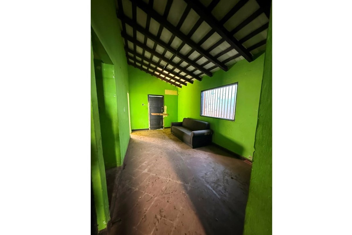 Chalet-Venta-Solar Guarani, Mburicaó, Asunción — foto 2