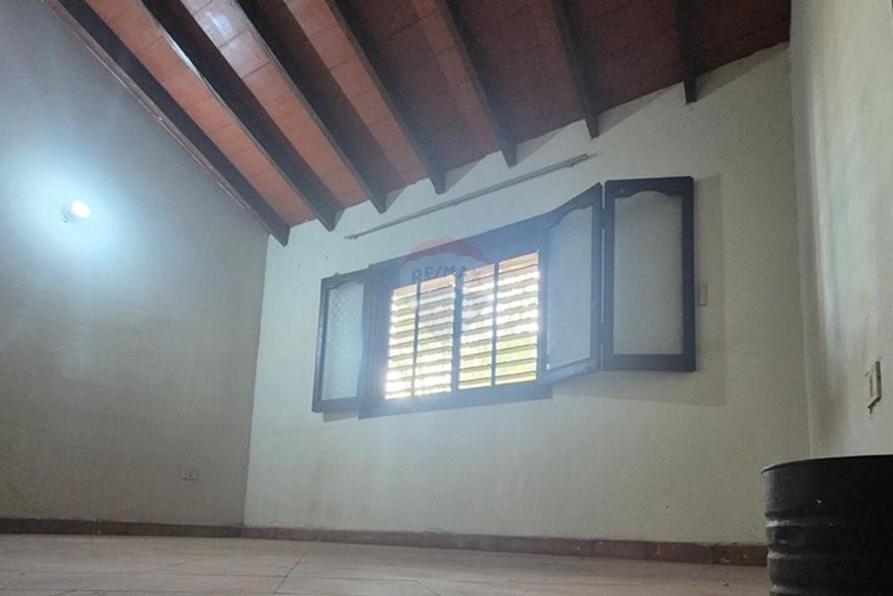 Alquilo Casa en Capiatá Ruta 2 zona Álamo — foto 2
