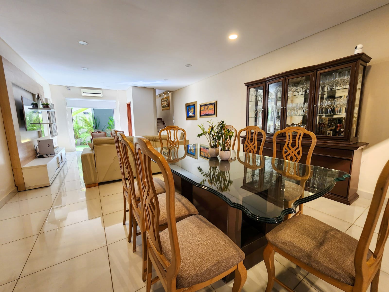VENDO HERMOSO Y CONFOTABLE DUPLEX EN BARRIO MBURUCUYA — foto 3