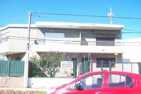 ## Casa Duplex Impecable