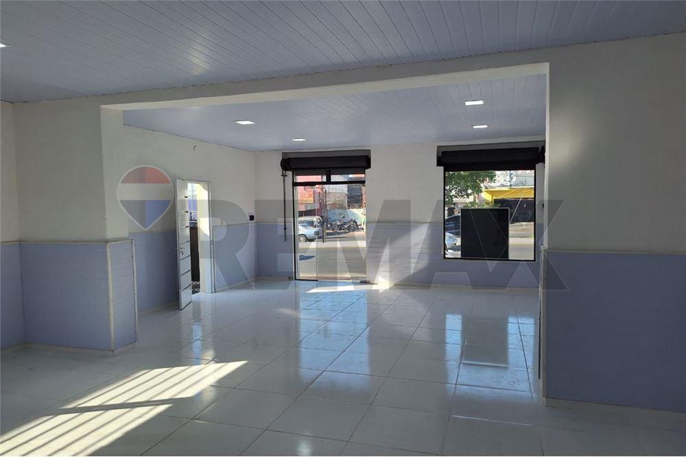 LOCAL COMERCIAL EN ALQUILER - MBURICAÓ — foto 3