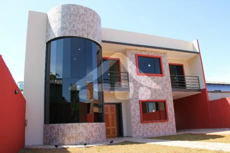 Vendo Preciosa Casa En Presidente Franco!