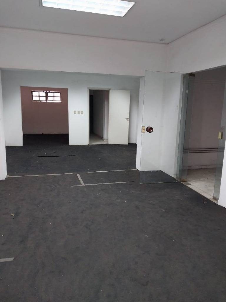 Propiedad comercial de 3 niveles en La Recova del Puerto - Centro de Asunción — foto 3