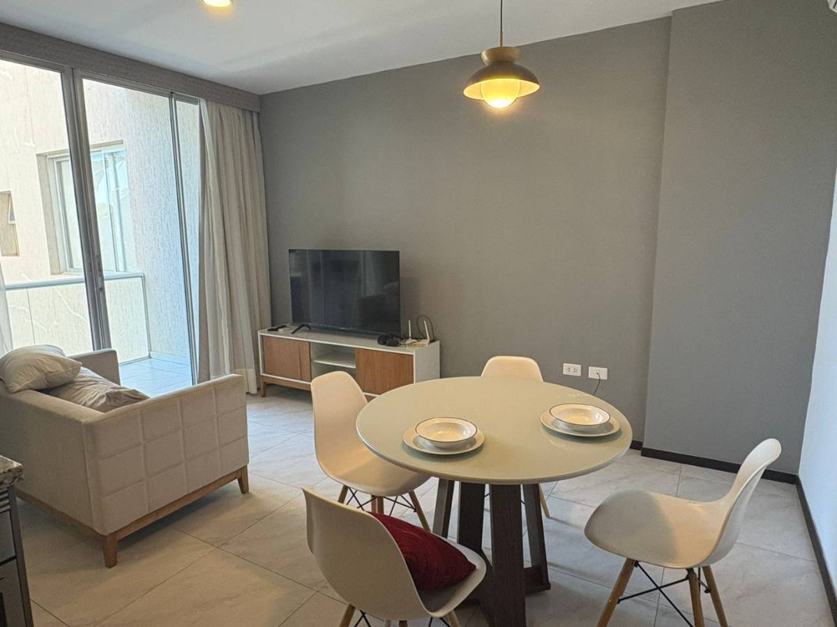 EN ALQUILER DEPARTAMENTO AMOBLADO EN LOS LAURELES — foto 3