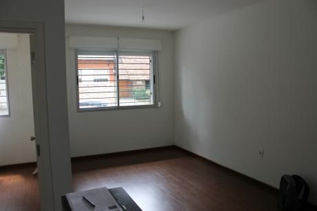 Apartamento 1 Dormitorios - Pocitos -garage Incluido