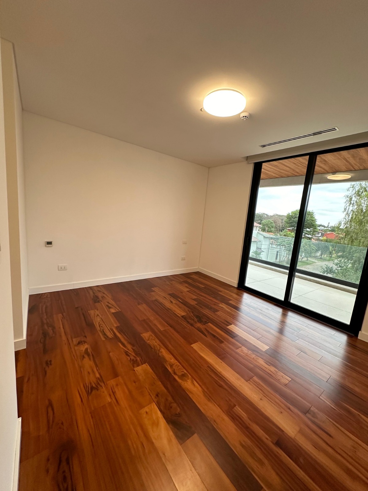 Alquilamos Departamento de 1 dormitorio en Edificio Alzara Plaza — foto 3