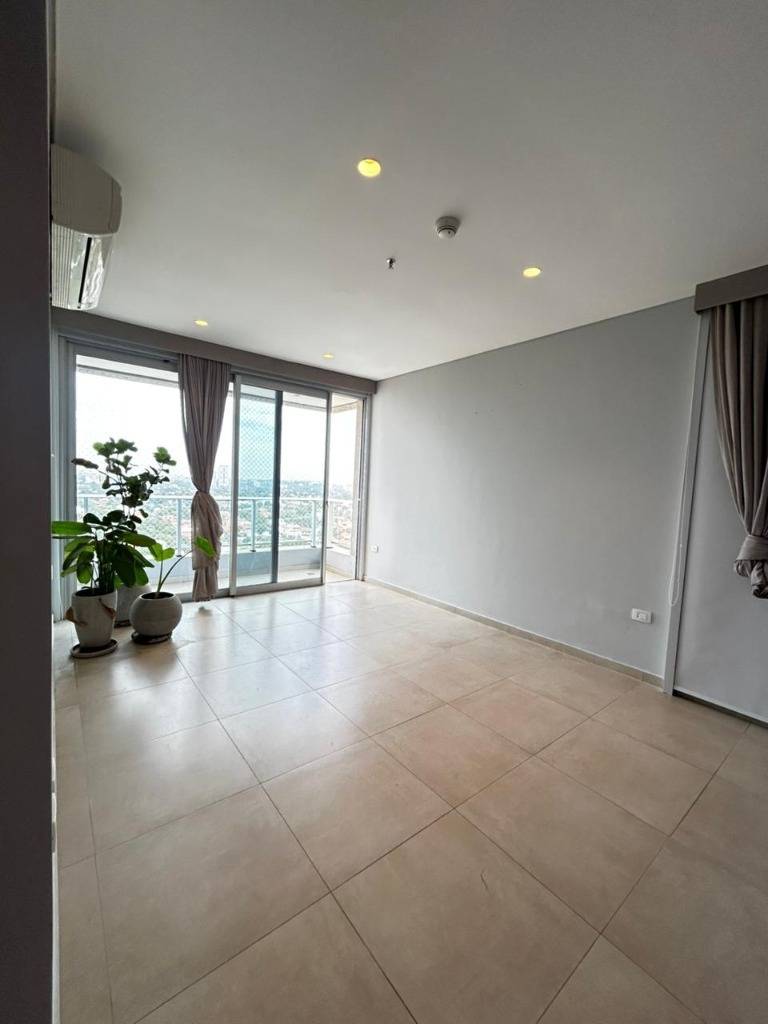ALQUILO MODERNO DEPARTAMENTO - EDIFICIO MIRANDA — foto 2