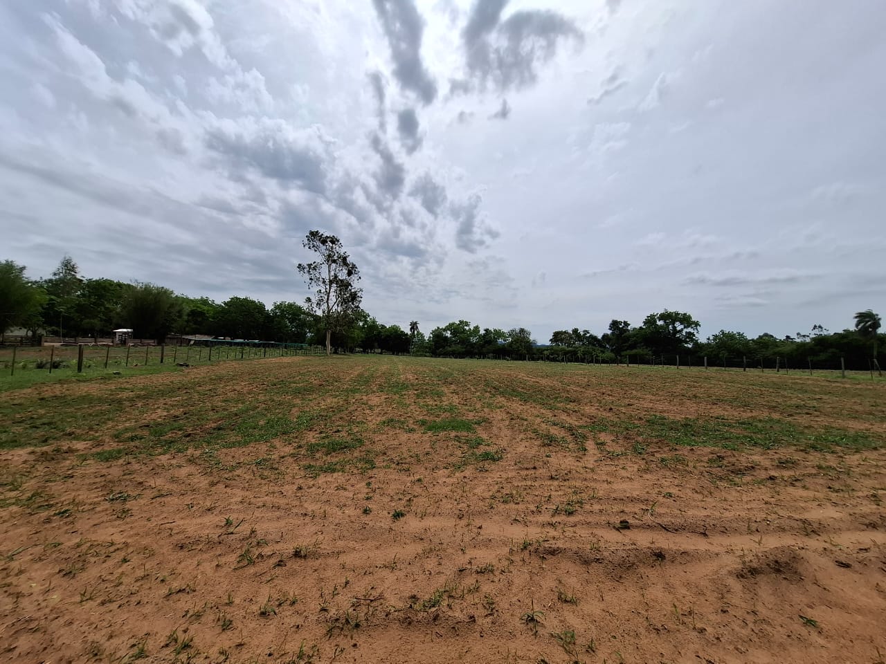 Terreno en venta — foto 2
