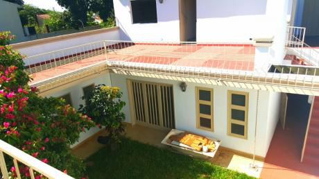 Alquilo Casa Super Amplia Barrio Jara 4 Dormitorios Barrio Jara