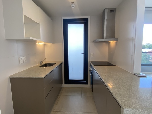 ALQUILO DEPARTAMENTO EN MBURUCUYA EDIFICIO FEEL — foto 3
