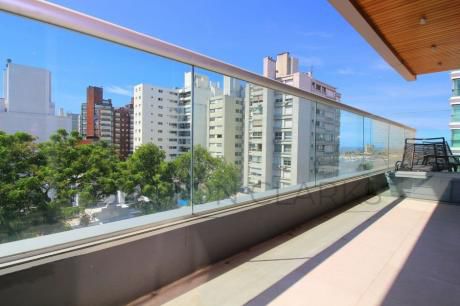 Apartamento En Venta Con Inquilinos: 2 Dormitorios, 2 Baños, Garage Y Barbacoa