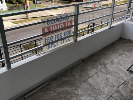 Apto En Malvin Casi Rambla Estrene,opción Garaje