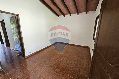 Casa en Venta en Virgen del Rosario San Lorenzo — foto 3