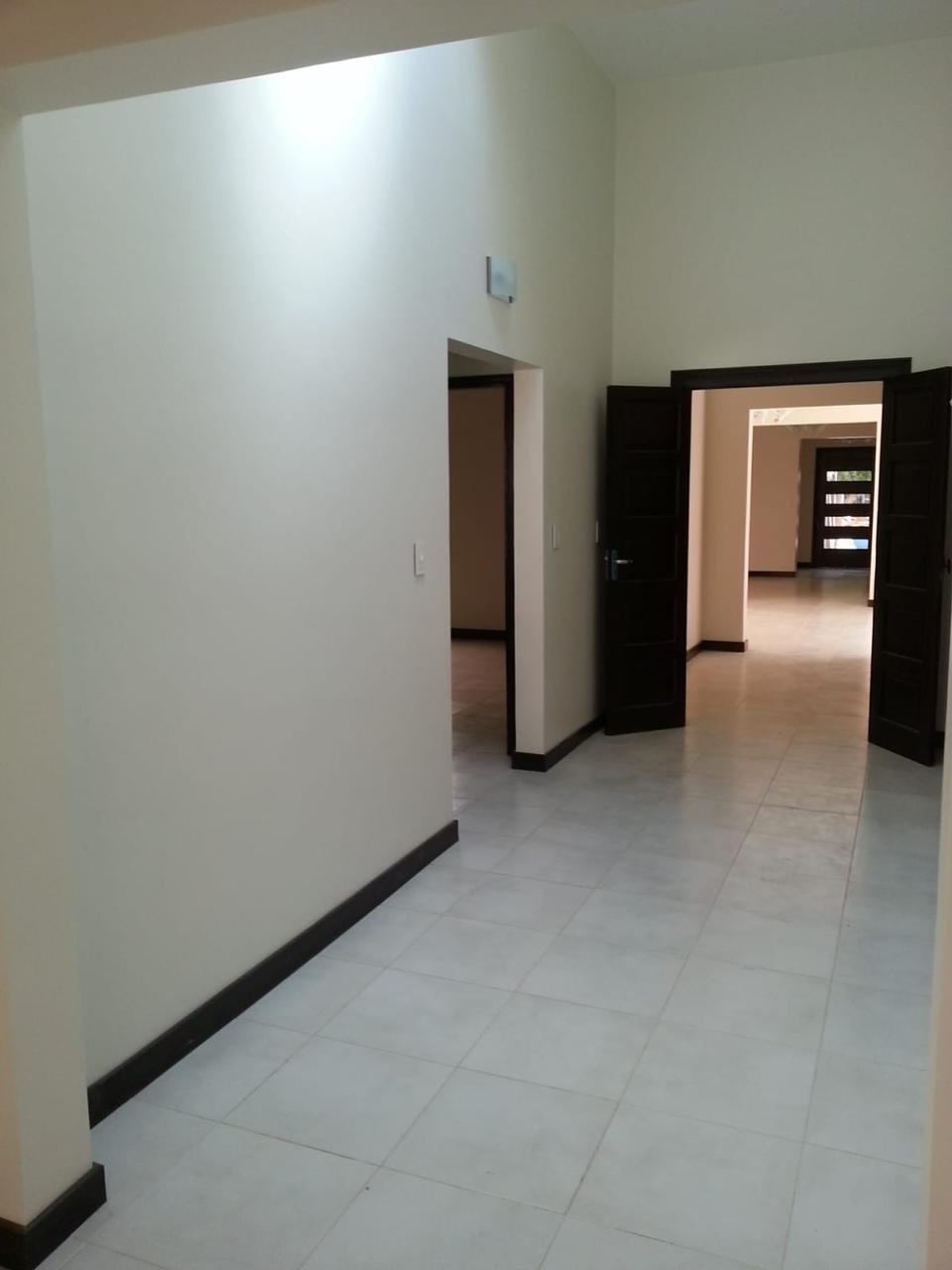 Alquilo casa en barrio Bernardino Caballero — foto 3