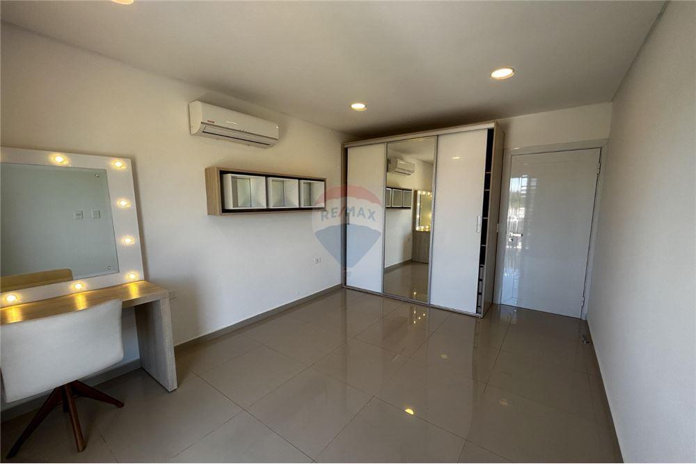 Casa - Venta - Encarnación, Paraguay — foto 3