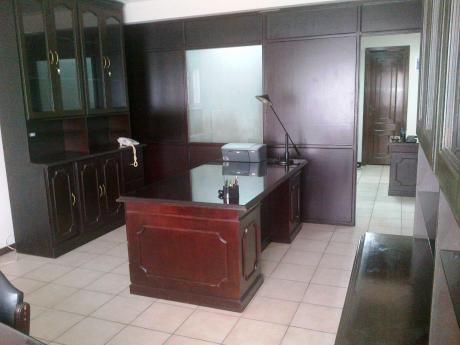 Hermosa Oficina De 70 M2 Amoblada En Alquiler