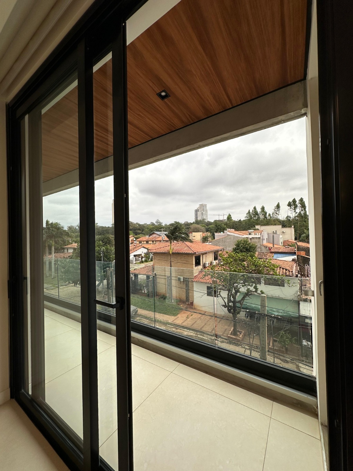 Alquilamos Departamento de 1 dormitorio en Edificio Alzara Plaza — foto 2