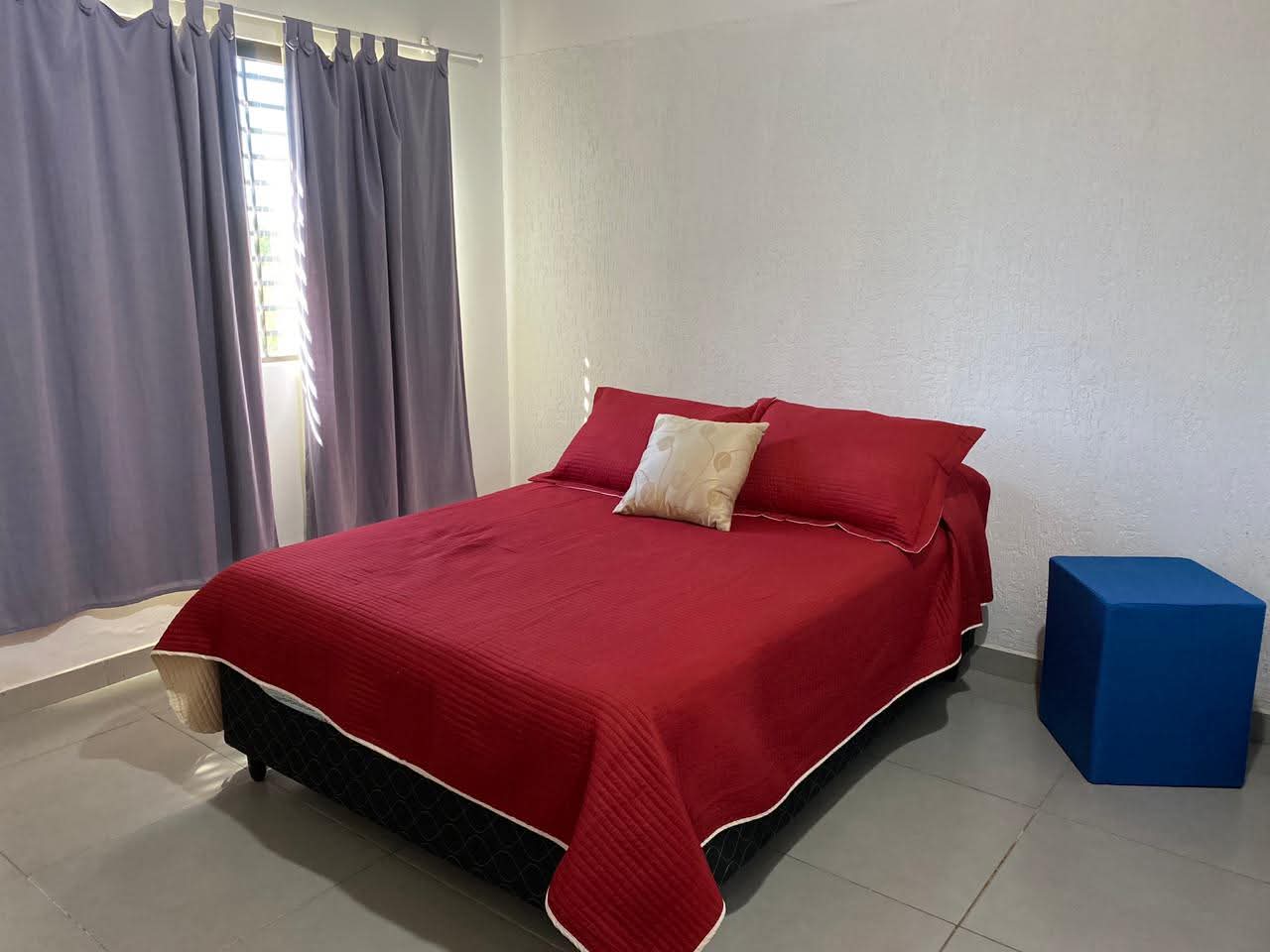 ALQUILO EN EL CORAZON DE AREGUA COQUETA CASA — foto 3