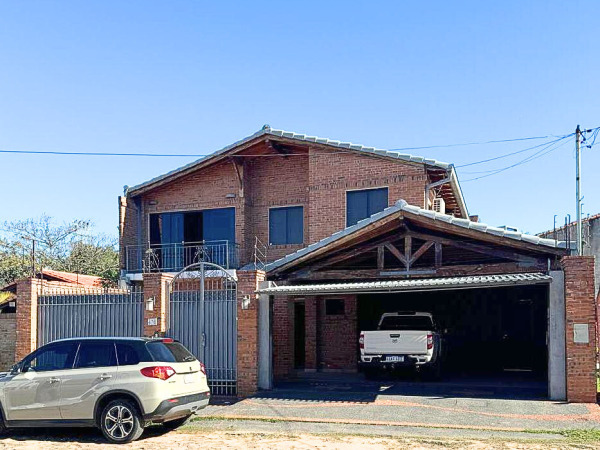 Casa en alquiler en Mburucuyá