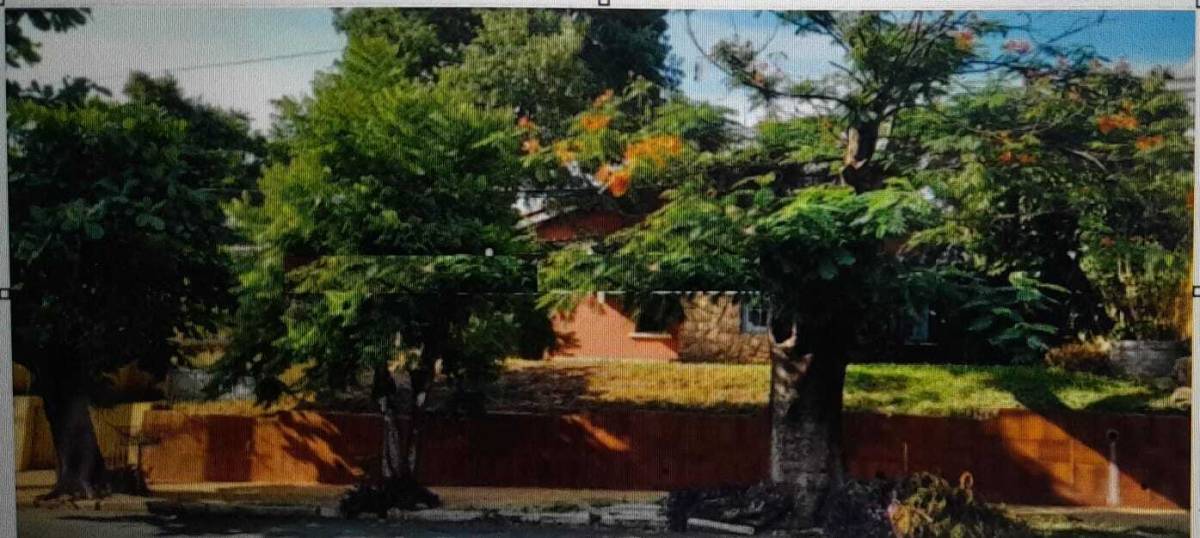 EN VENTA AMPLIO TERRENO, EXCELENTE OPORTUNIDAD PARA INVERSIÓN — foto 2