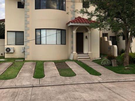Casa En Alquiler Cond. Hamburgo