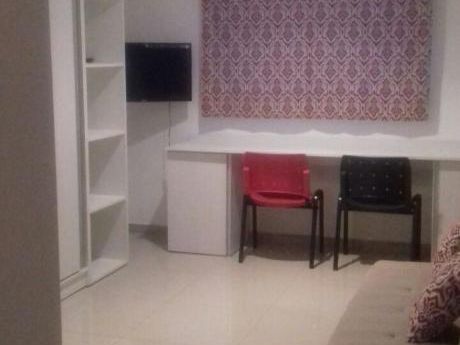 Dño Alquila Monoambiente Amoblado Ideal 2 Personas Junto Campus Una, Ips Ingavi