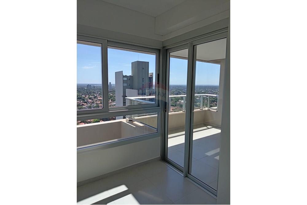 DEPARTAMENTO AMOBLADO EN EDIFICIO FORTALEZA — foto 2