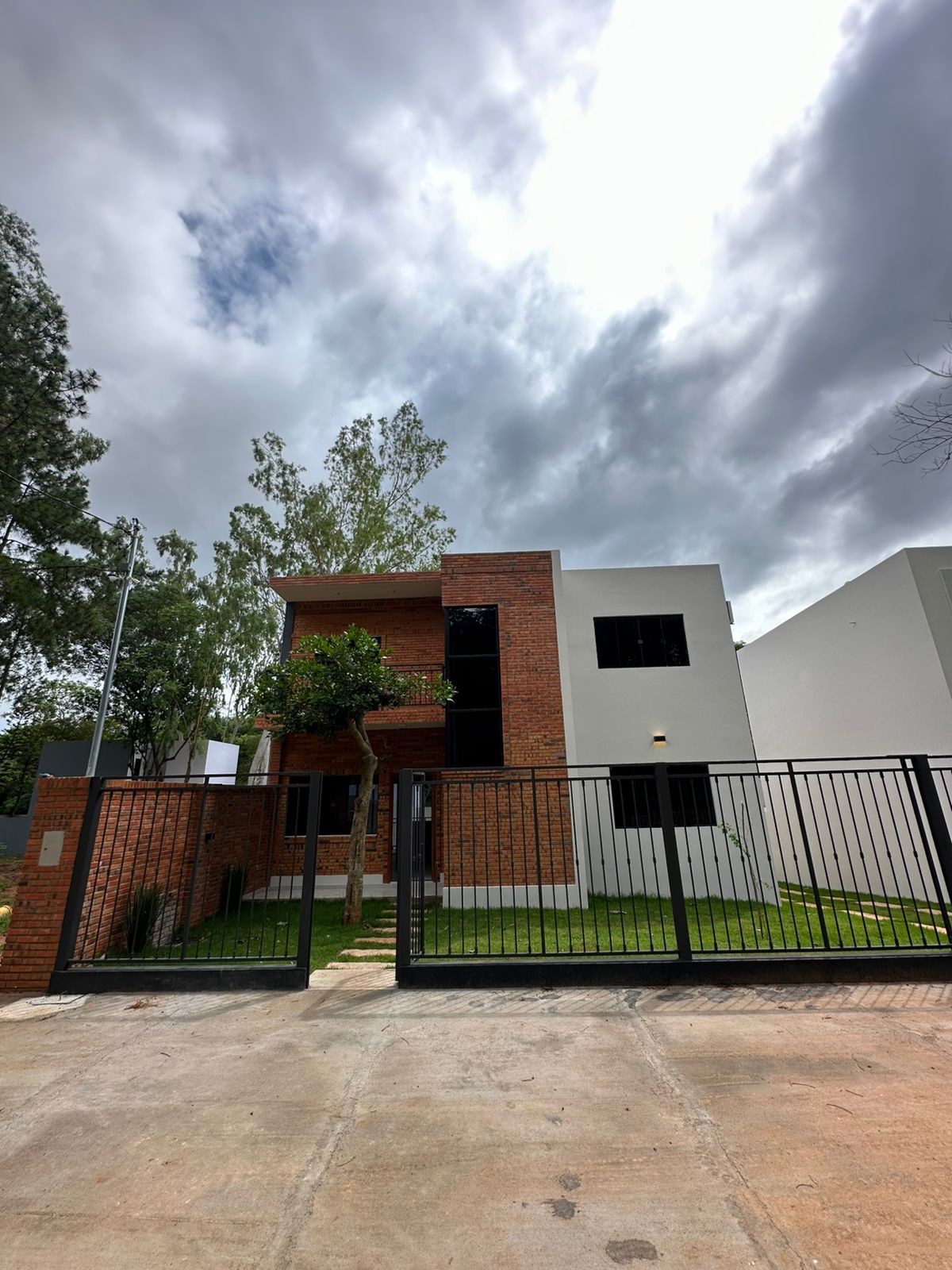 Casa en venta en Luque — foto 2