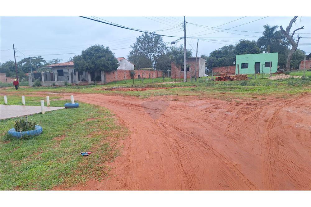 TERRENO EN VENTA EN LUQUE COSTA SOSA — foto 3
