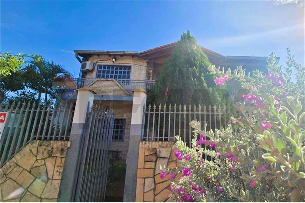 Casa - Alquiler - San Lorenzo, Paraguay — foto 2