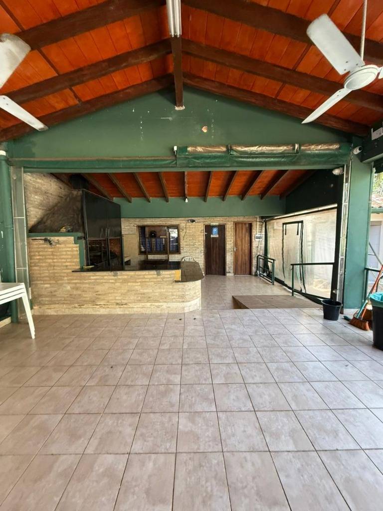 Alquilo complejo deportivo en San Lorenzo - zona Laguna Grande — foto 3