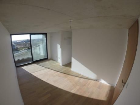 1 Dormitorio Con Excelente Vista Y Servicios!